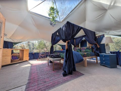 View (from property/room), Living room, Bedroom