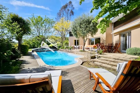 Luxury ! Villa avec piscine - Vue 180 sur le golf House in Finistere