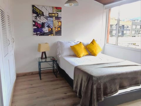 Bed, Photo of the whole room, Bedroom, flat iron, towels