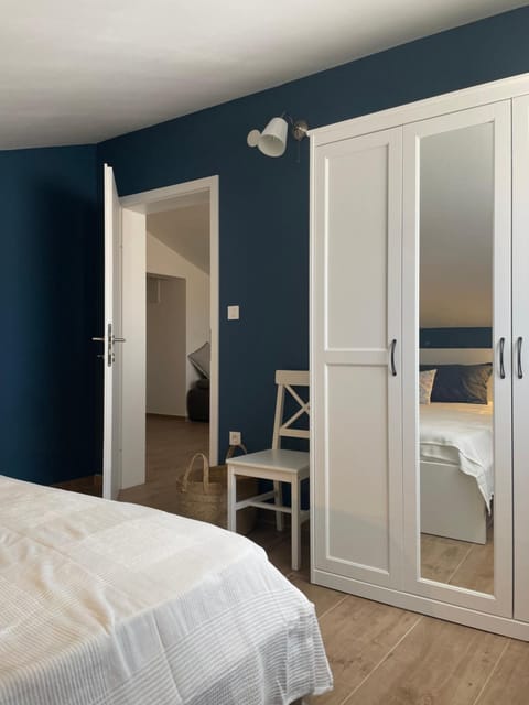 Apartmant SEASIDE - 2 min from beach, great terrace Apartment in Šibenik-Knin County, Croatia