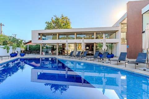 Seating area, Swimming pool