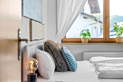 CASARINA - Alpentraum am Barmsee mit Garten Apartment in Mittenwald