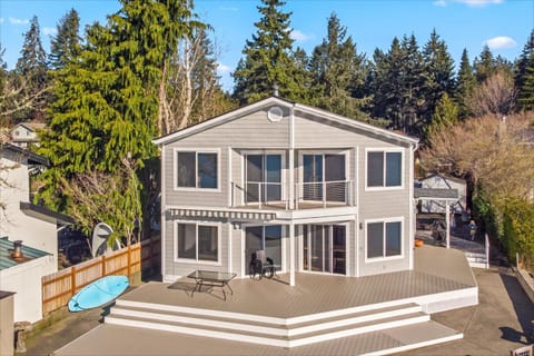 Belfair Beach House House in Hood Canal