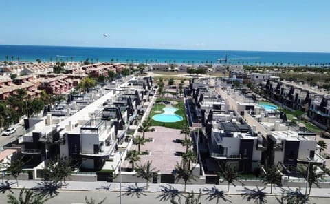 Property building, Bird's eye view