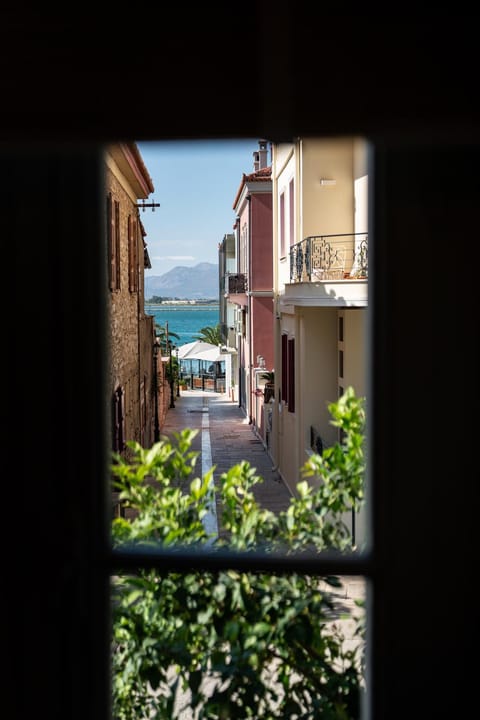 Property building, Neighbourhood, Natural landscape, City view, Street view