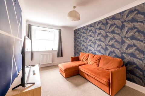 Property building, Communal lounge/ TV room, TV and multimedia