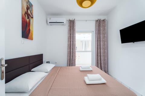 Casa Albastra Rooms & Suites Apartment in Argolis, Greece