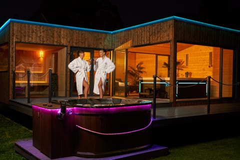 Hot Tub