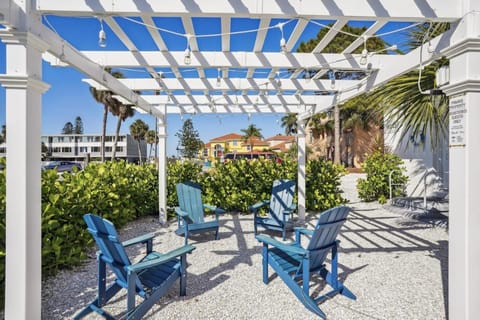 Salt Water Suites Hotel in North Redington Beach