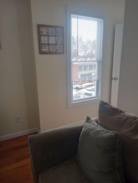 godlyone bedroom free parking Apartment in Schenectady