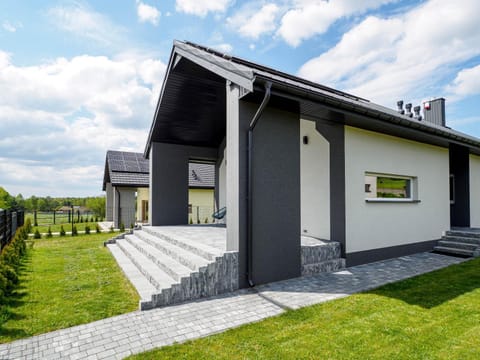 Property building, Garden, Garden view