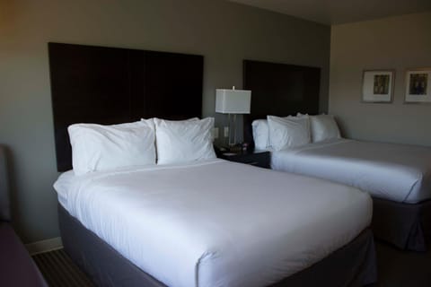 Holiday Inn Express and Suites Tahlequah by IHG Hotel in Tahlequah