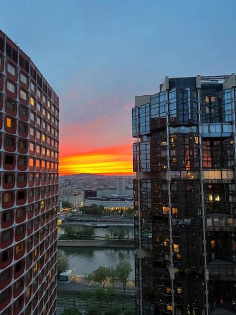 City view, River view, Sunset