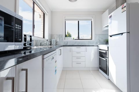 Homely Hideaway with Parking & WiFi Apartment in Tasmania