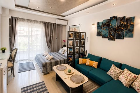 Bed, Living room, Photo of the whole room
