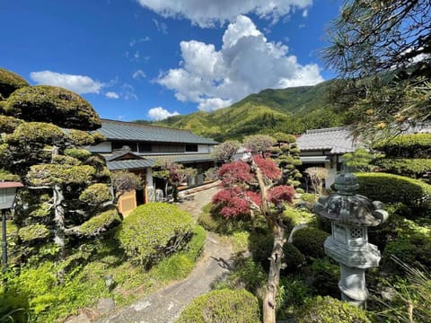 Property building, Day, Natural landscape, Garden, Garden view, Mountain view