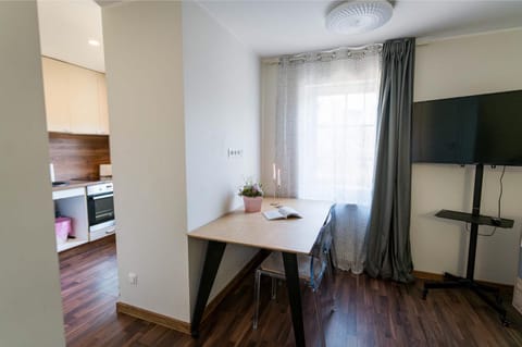 TV and multimedia, Kitchen or kitchenette, Living room, Photo of the whole room, internet, kitchen