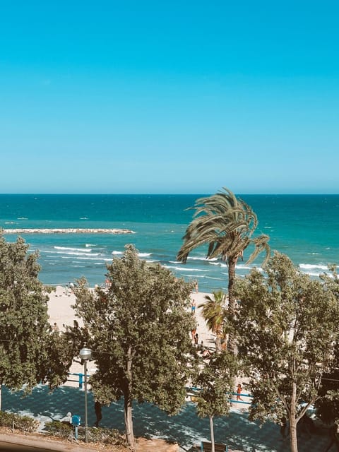 Nearby landmark, Off site, Natural landscape, Beach, Sea view