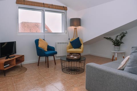 Ideal en primeira línea de playa by CABANA Rentals Apartment in Cangas