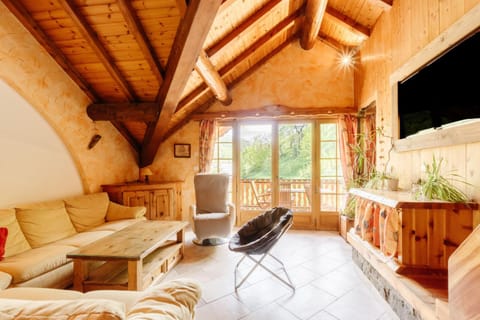 Property building, Living room