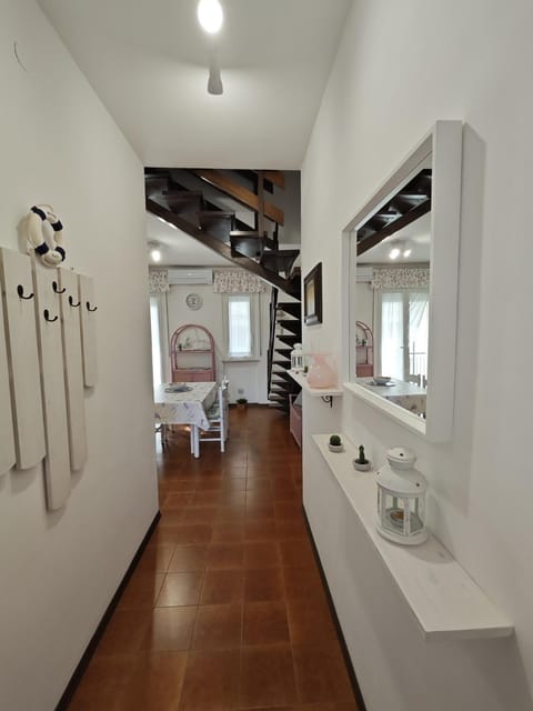 L01 - Trilocale fronte mare con spiaggia privata Apartment in Marcelli