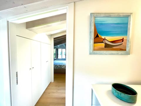 Decorative detail, Bedroom, wardrobe