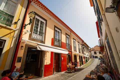 Property building, Street view