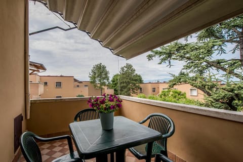 View (from property/room), Balcony/Terrace