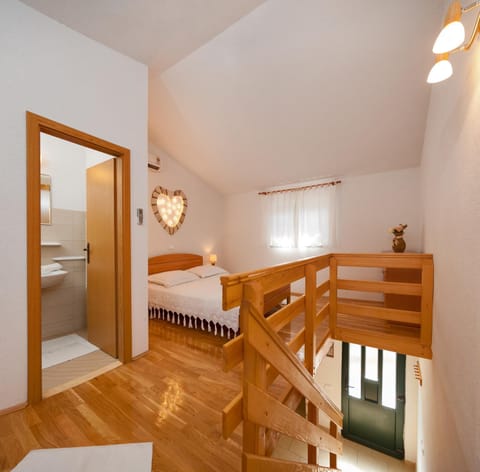 Bathroom, Bedroom