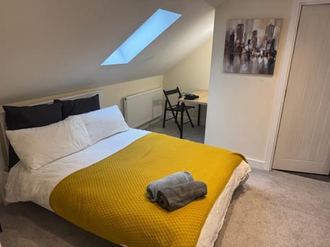 Bath rd villa House in Bristol