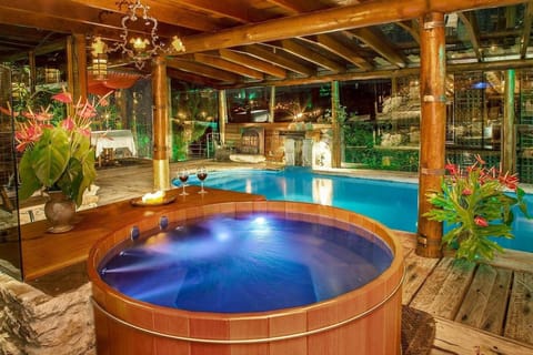 Hot Tub, Spa and wellness centre/facilities