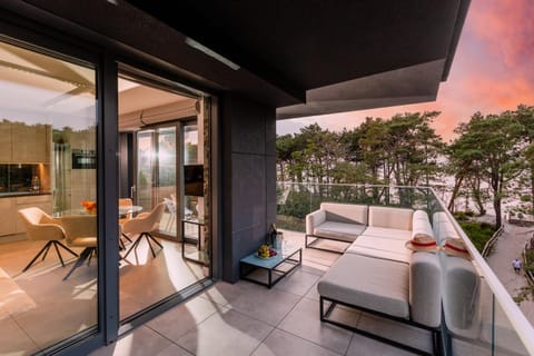 HEVENIA POGORZELICA - Apartament 4 z bezpośrednim widokiem na morze Apartment in West Pomeranian Voivodeship, Poland