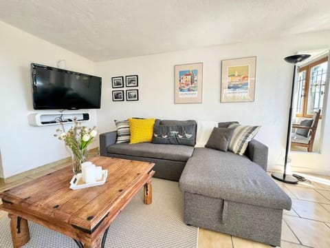 Bas de villa provençale 2 pièces avec Jardin Apartment in Villeneuve-Loubet