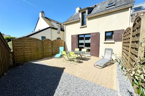 Charmante maisonnette Terrasse - Proche plages House in Clohars-Carnoët