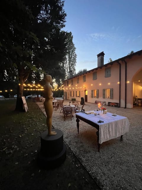 Patio, Night