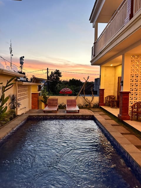 View (from property/room), Pool view, Swimming pool