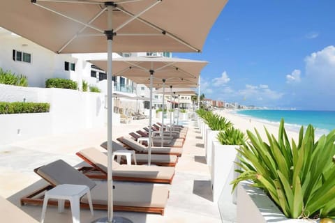 Natural landscape, Sea view, sunbed