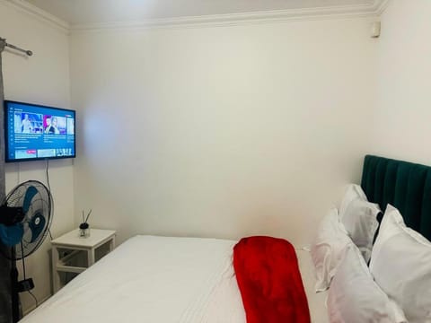 Delight double bedroom in Mowbray Bed and Breakfast in Cape Town