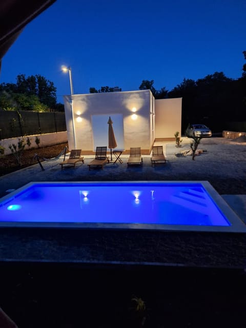 Pool view