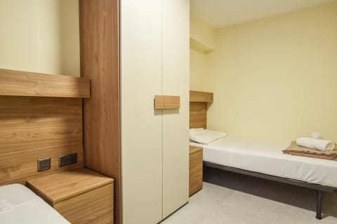 Bed, Bedroom, towels, wardrobe