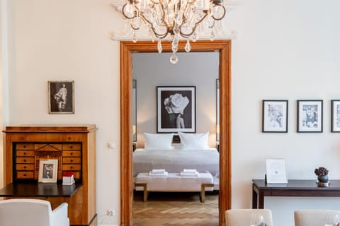 Bed, Photo of the whole room, Bedroom, furniture