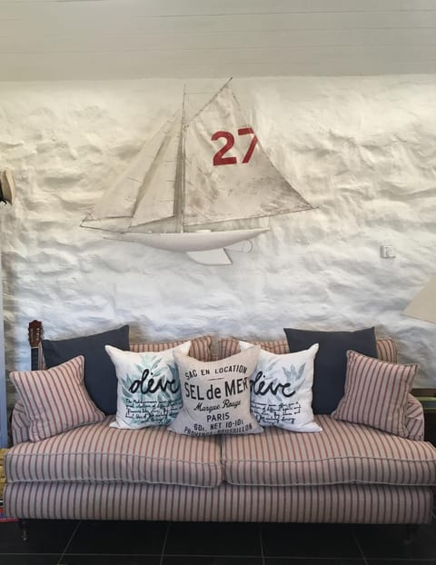 The Old Beach Cottage, Achill House in County Mayo