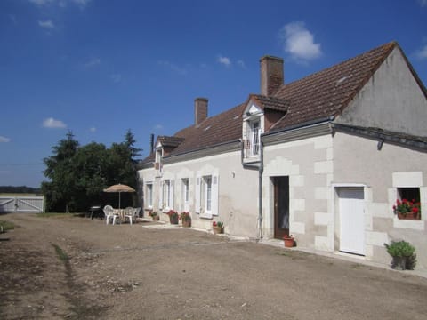 Maison calme à Chaumont-sur-Loire, proche châteaux - FR-1-491-379 House in Centre-Val de Loire