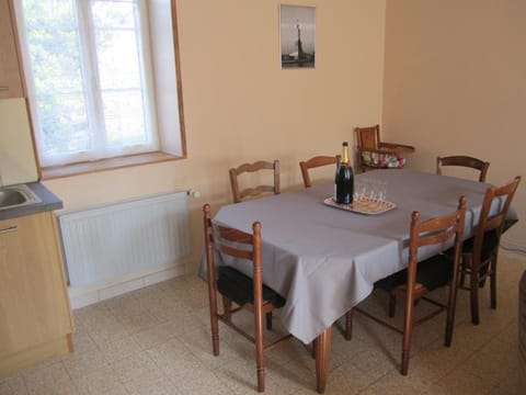 Maison calme à Chaumont-sur-Loire, proche châteaux - FR-1-491-379 House in Centre-Val de Loire