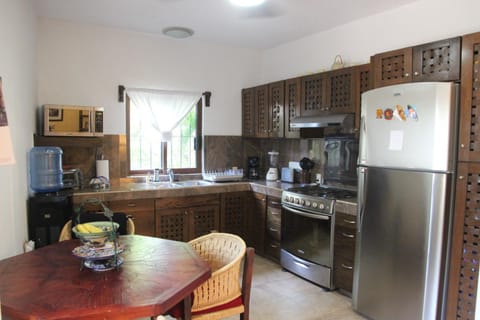 Coffee/tea facilities, Kitchen or kitchenette, minibar, pet friendly, toaster