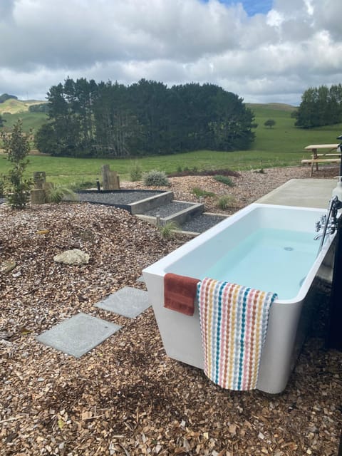 Day, Natural landscape, Open Air Bath