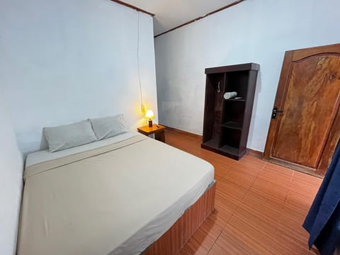 Bed, wardrobe