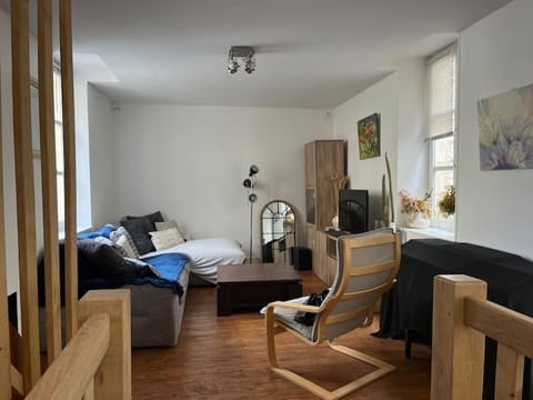Duplex cosy hyper centre Caen Apartment in Caen