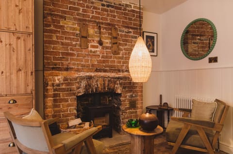 Living room, Seating area, flat iron