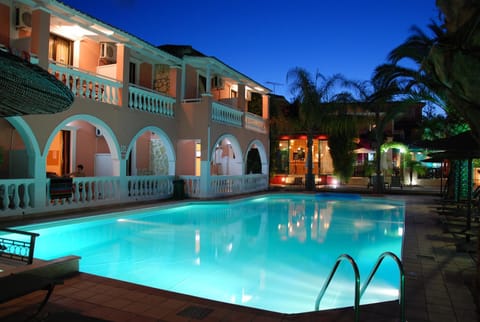 Facade/entrance, View (from property/room), Area and facilities, Swimming pool, Swimming pool